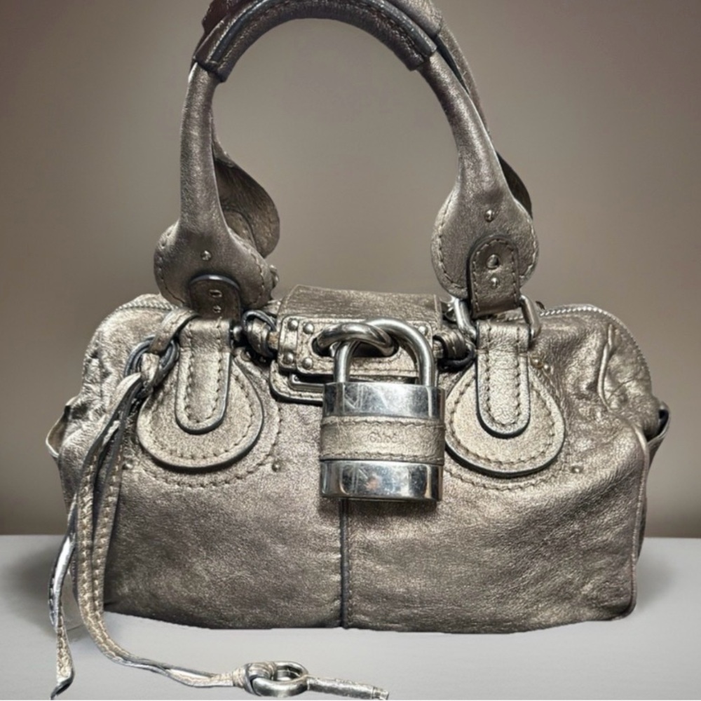 Chloé COA FALL ‘05 Paddington Metallic Taupe Leather-Lock & Key RARE RELEASE - Picture 2 of 16